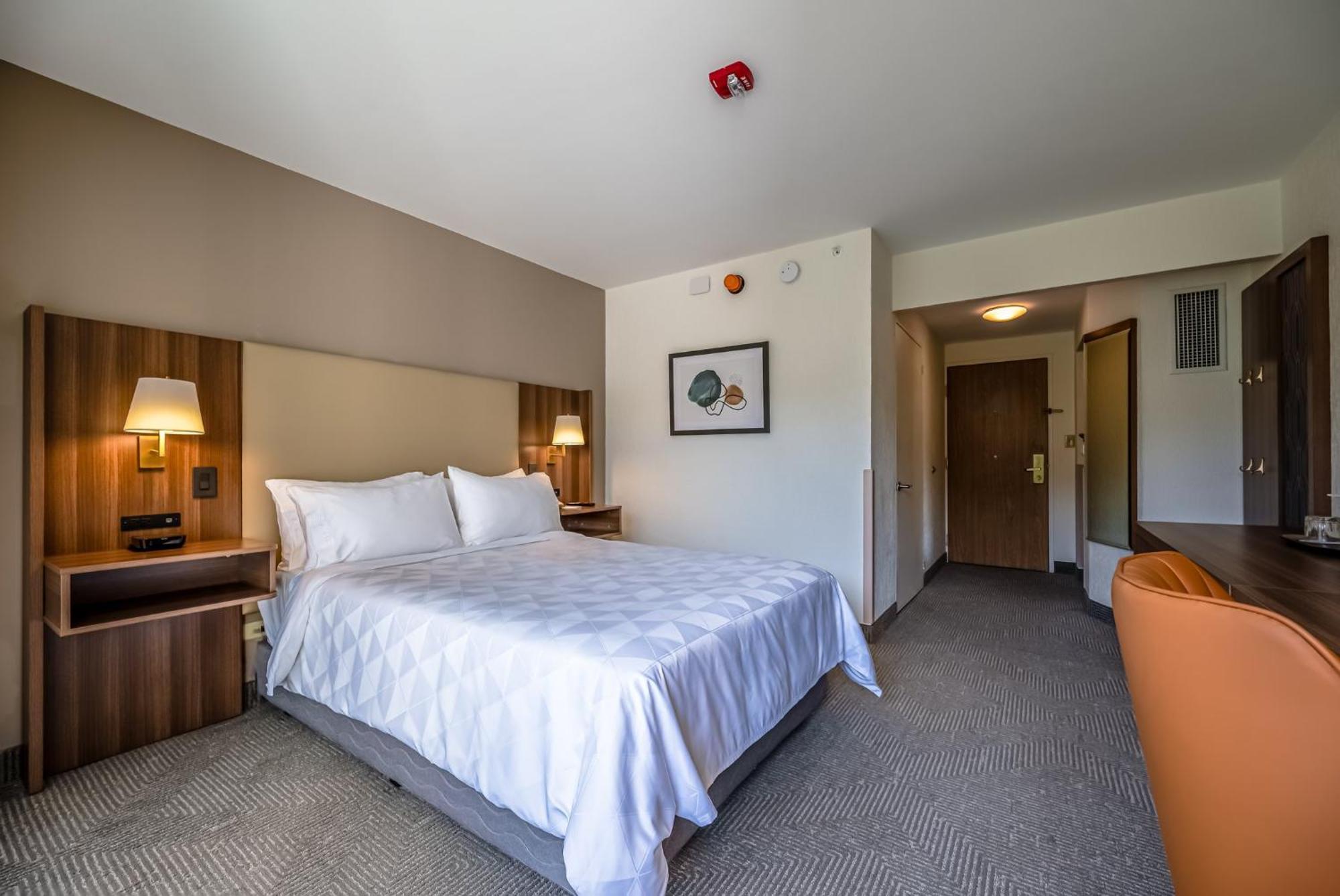 Holiday Inn San Jose La Sabana By Ihg Bagian luar foto