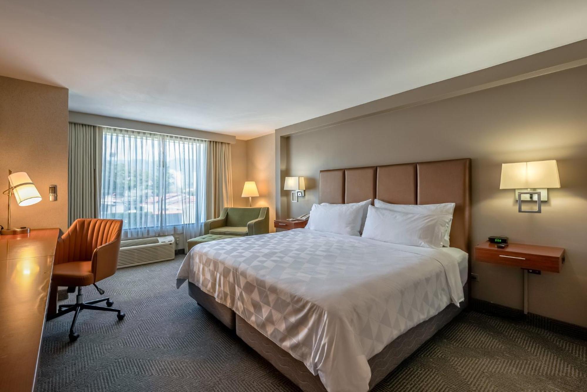 Holiday Inn San Jose La Sabana By Ihg Bagian luar foto